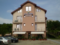 Hotel Vila Izvor - Baile Felix - poza 1 - travelro