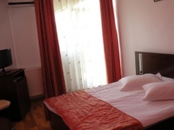 Hotel Pensiunea Octogon - Piatra Neamt - poza 3 - travelro