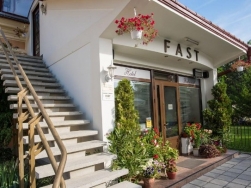 Hotel Pensiunea Fast - Radauti - poza 1 - travelro