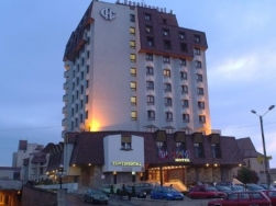 Hotel Continental - Targu Mures - poza 1 - travelro